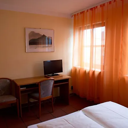 Holmbecks Guest house 3*